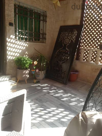 باب حديد