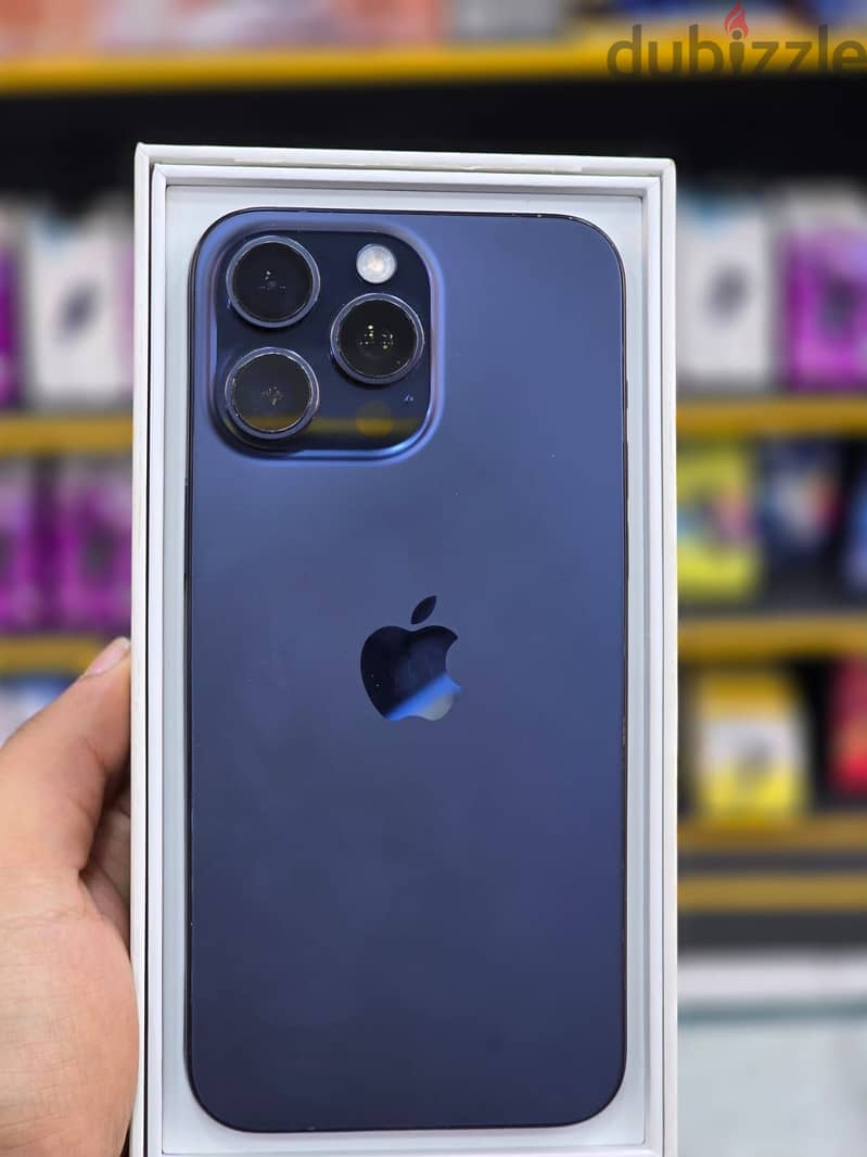 آبل - آيفون 15 برو ماكس 2