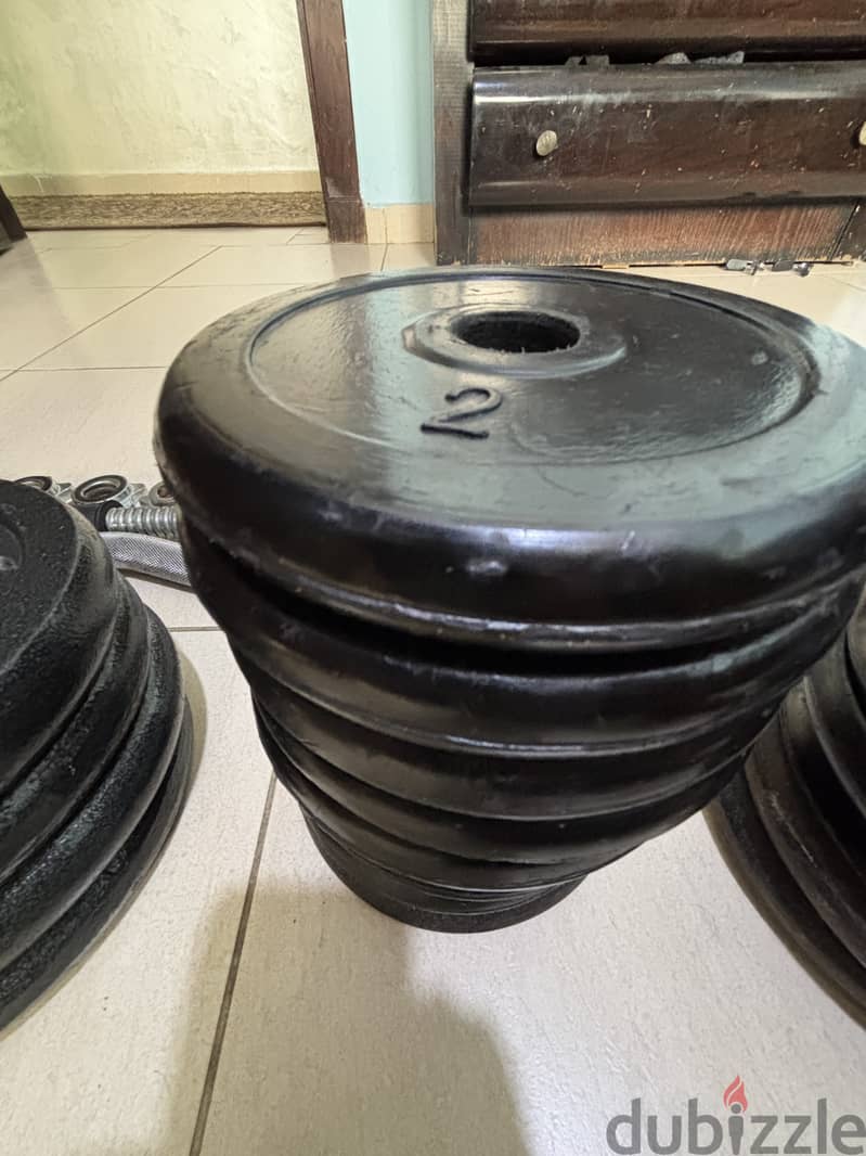 طقم اوزان 90KG السعر قابل للتفاوض بشكل ممتاز 6