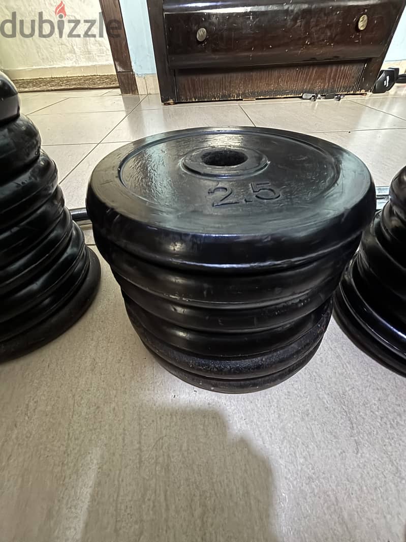 طقم اوزان 90KG السعر قابل للتفاوض بشكل ممتاز 8