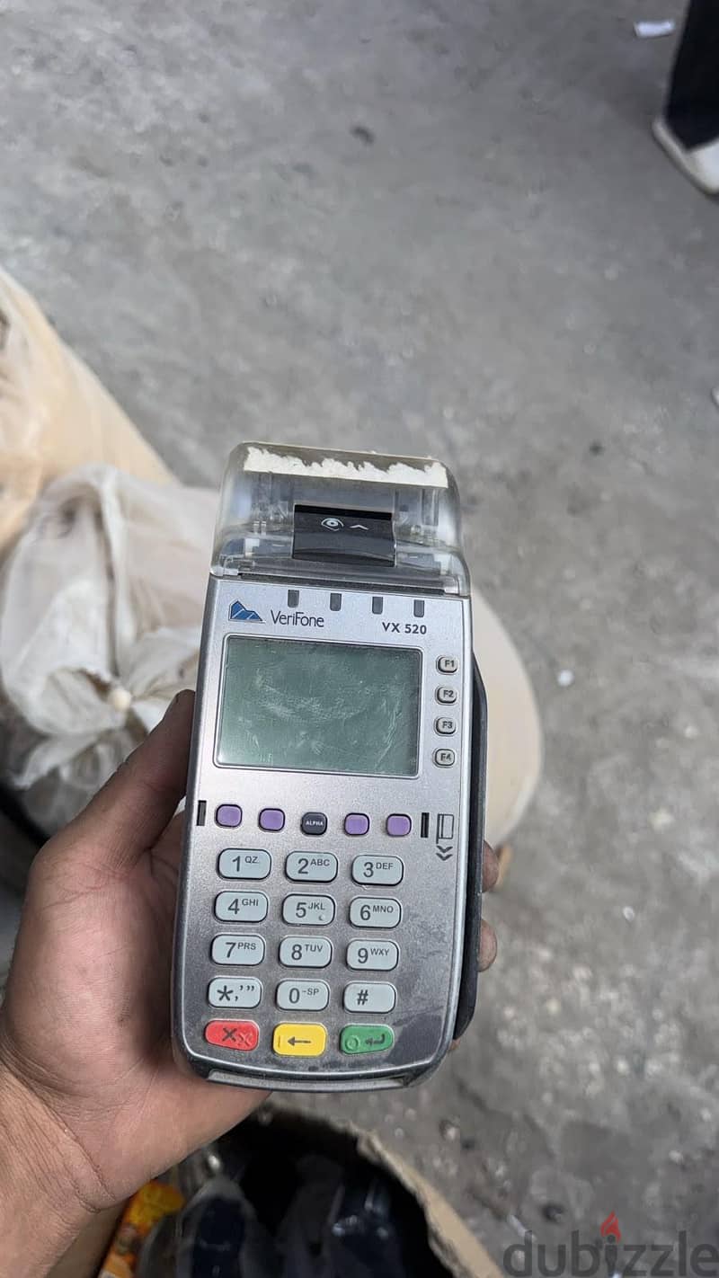 نقاط بيع ومدفوعات Verifone VX 520 مستعمل للبيع. 5