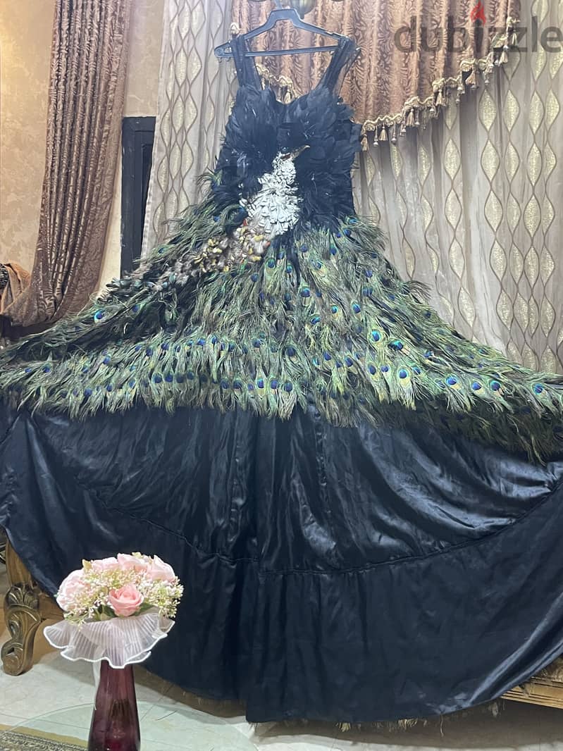 فستان طاووس 1