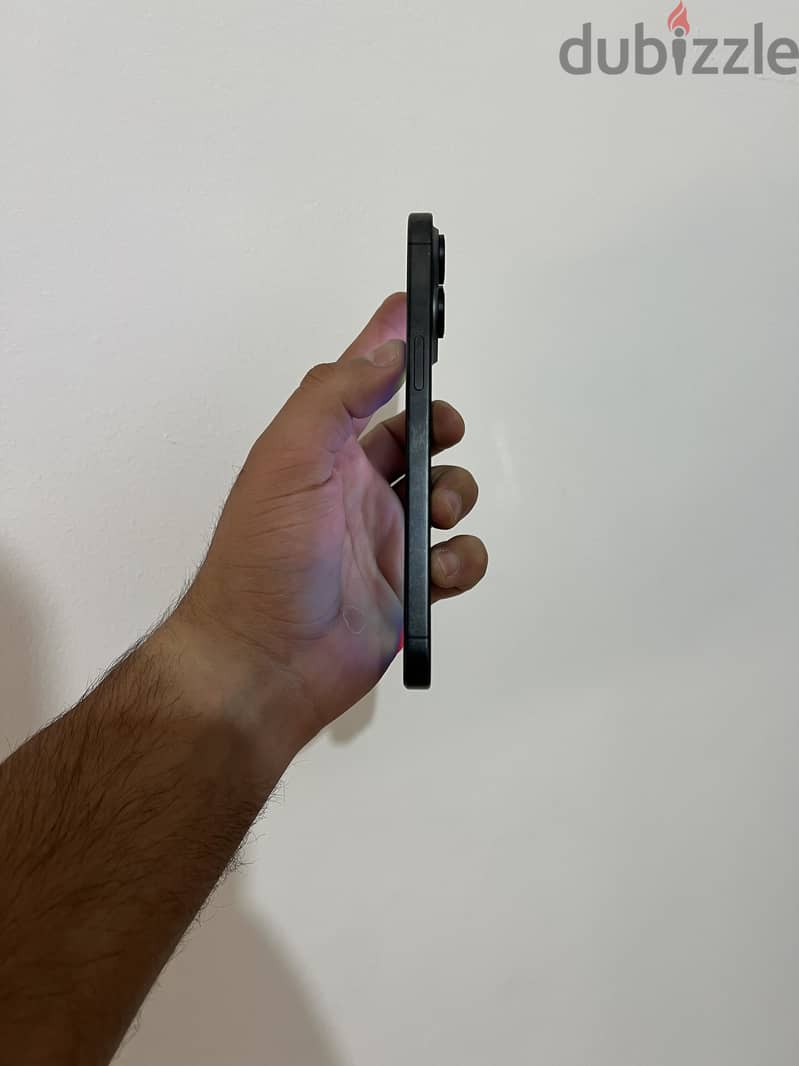 آبل - آيفون 15 برو ماكس 1