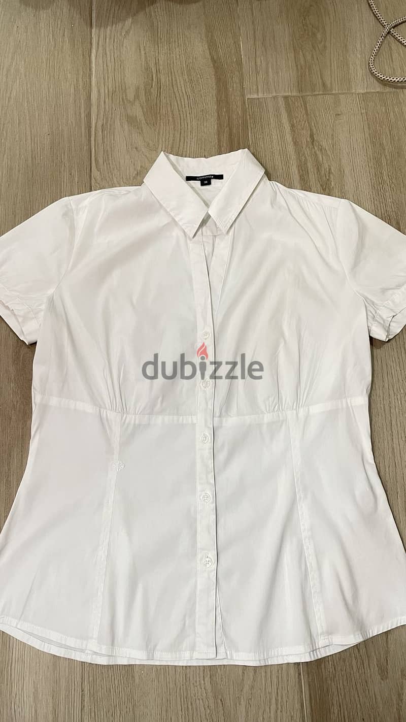 قطعة بسيطة بس بتعمل اللوك clean & classy  بكل سهولة 1
