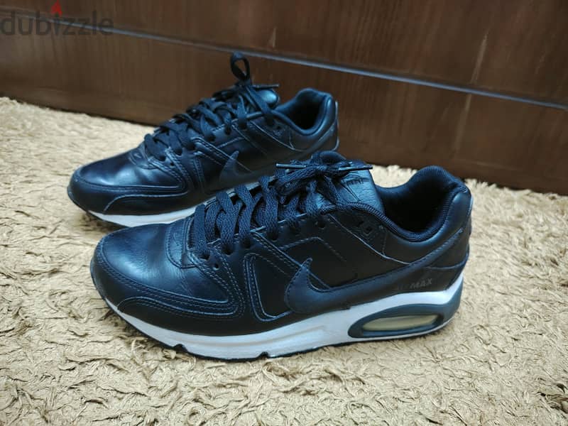 حذاء نايكي Air Max Command أسود كوبي - مقاس.   39 2