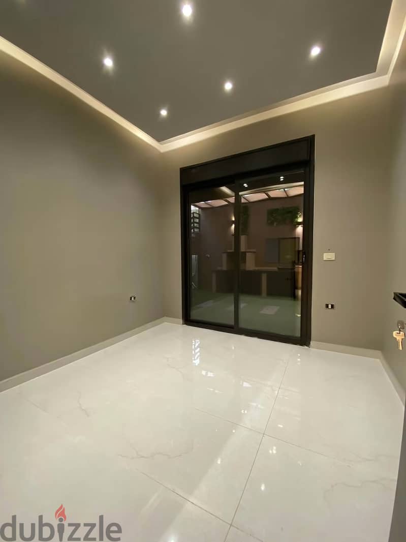 تملك شقتك بأرقى الأحياء السكنية في اربد 300 متر 6