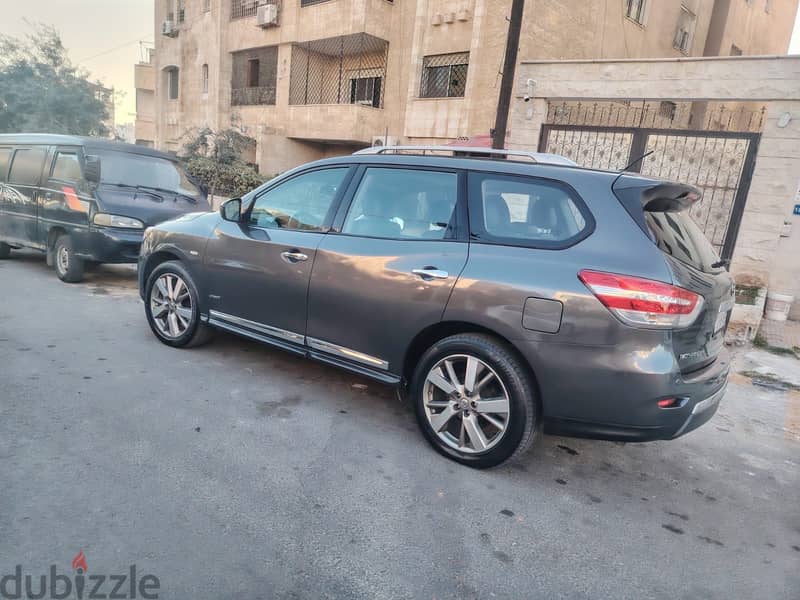 نيسان باثفايندر 2014 1