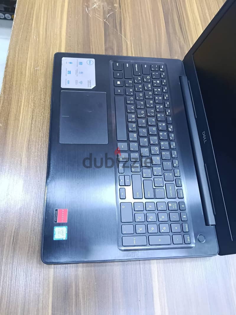 لابتوب Dell Inspiron i7 جيل 8 | AMD 4GB Dedicated | 256GB SSD | كفالة 1