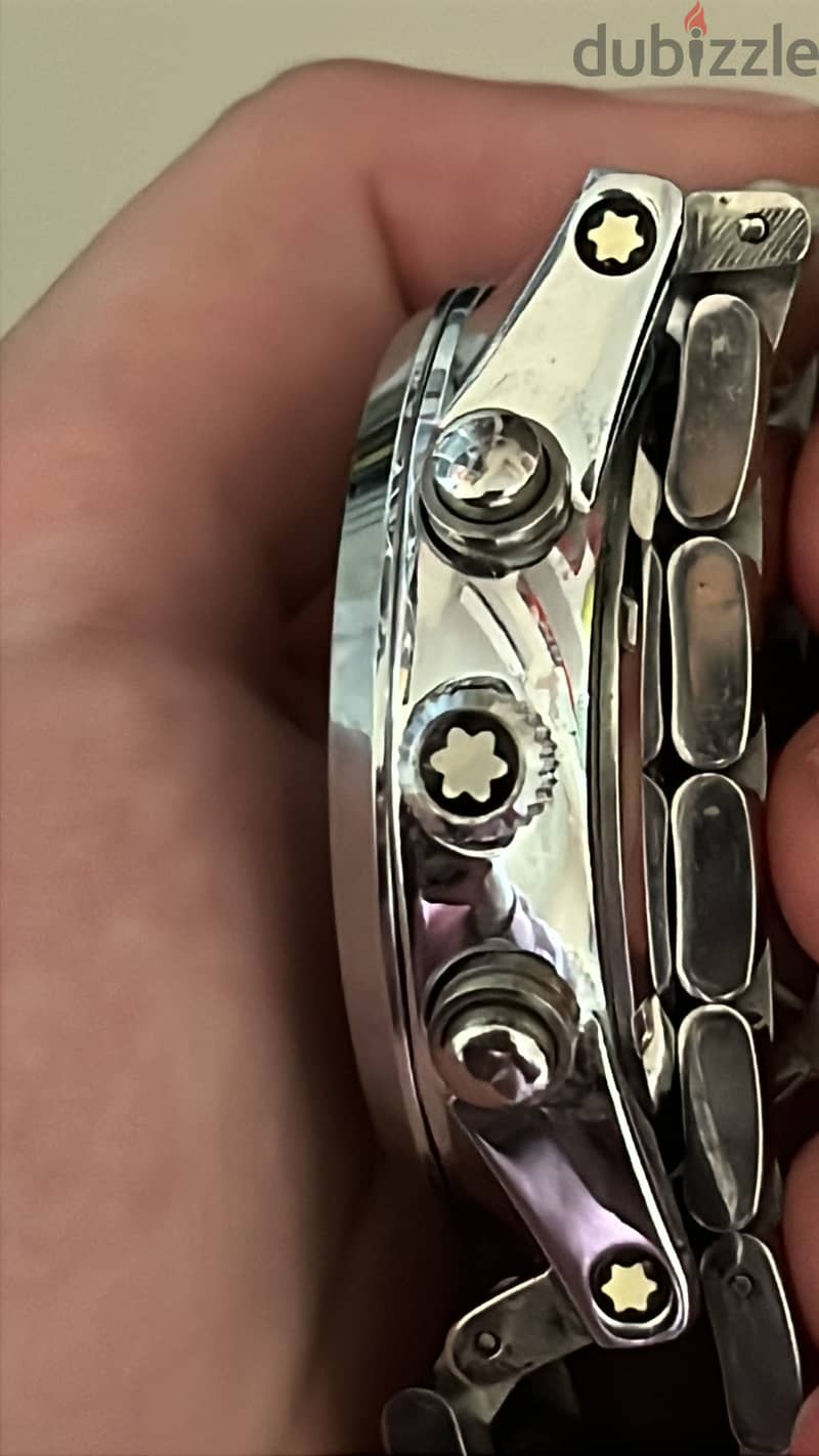 Montblanc Luxury Wristwatch – Elegant Classic Design 4