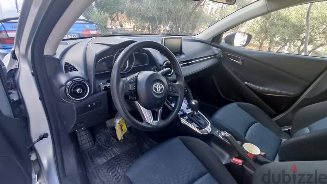 Toyota Yaris 2018 8